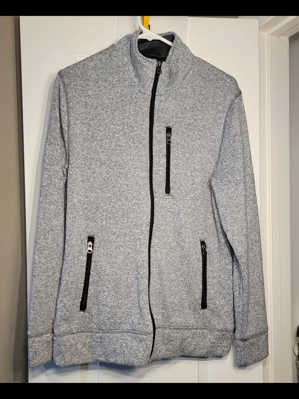 Sonoma Light Gray Full-Zip Shirt Jacket with Black Trim